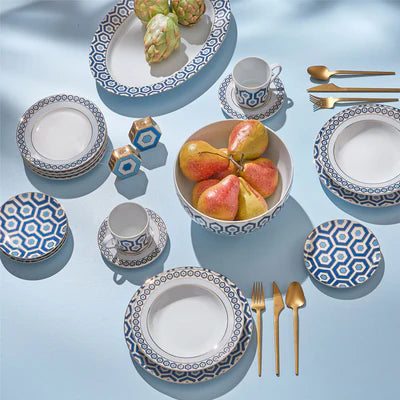 Newport Porcelain Canape Plates