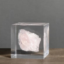 Quartz cluster inclusion